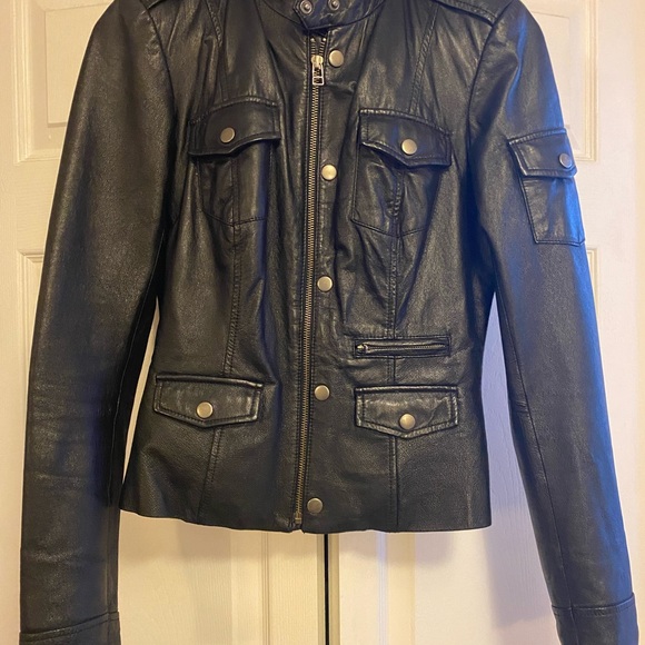 Vintage Danier leather jacket designed in Canada. Perfect cond, with 6 pockets! - Picture 7 of 7